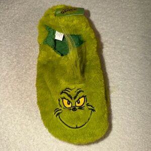 Bioworld Green Fuzzy Slippers M/L NEW